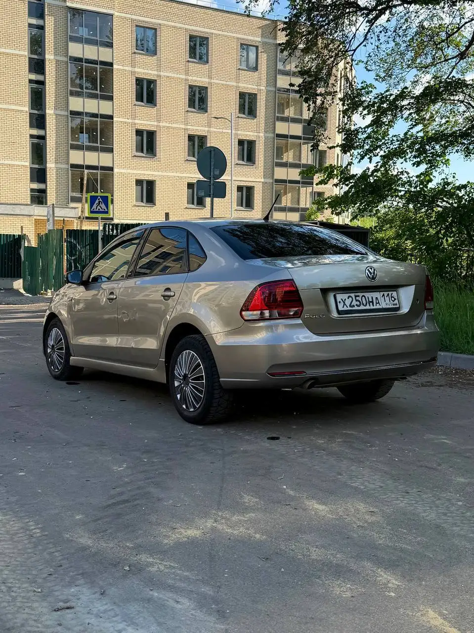 Volkswagen Polo 2016 - Легковые автомобили (Авто) в Москва