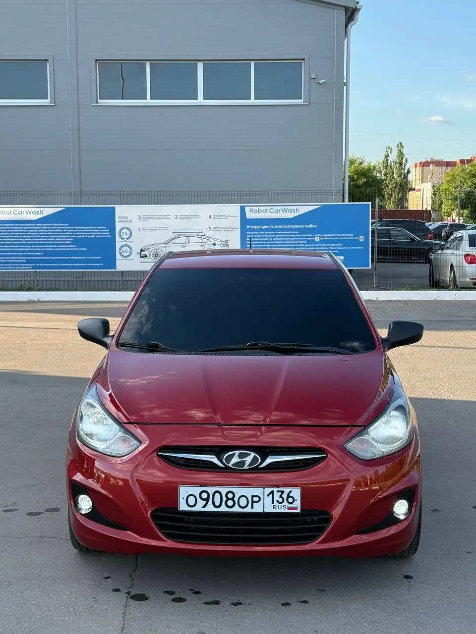 Продажа Hyundai Solaris 2014 1.6 AT - Авто в Москва