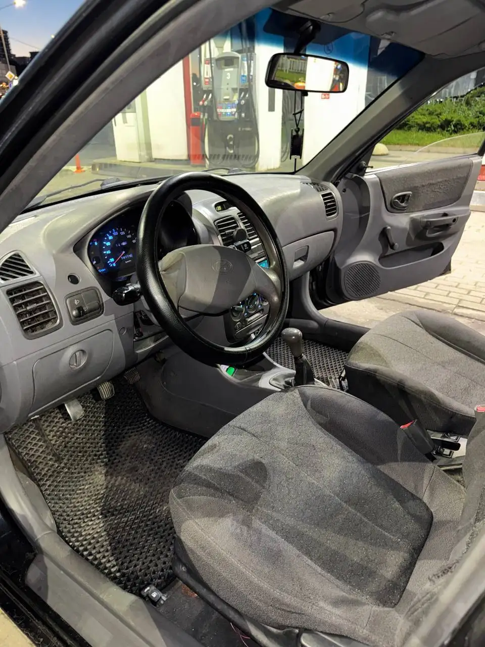 HYUNDAI ACCENT 2006 - Легковые автомобили (Авто) в Москва