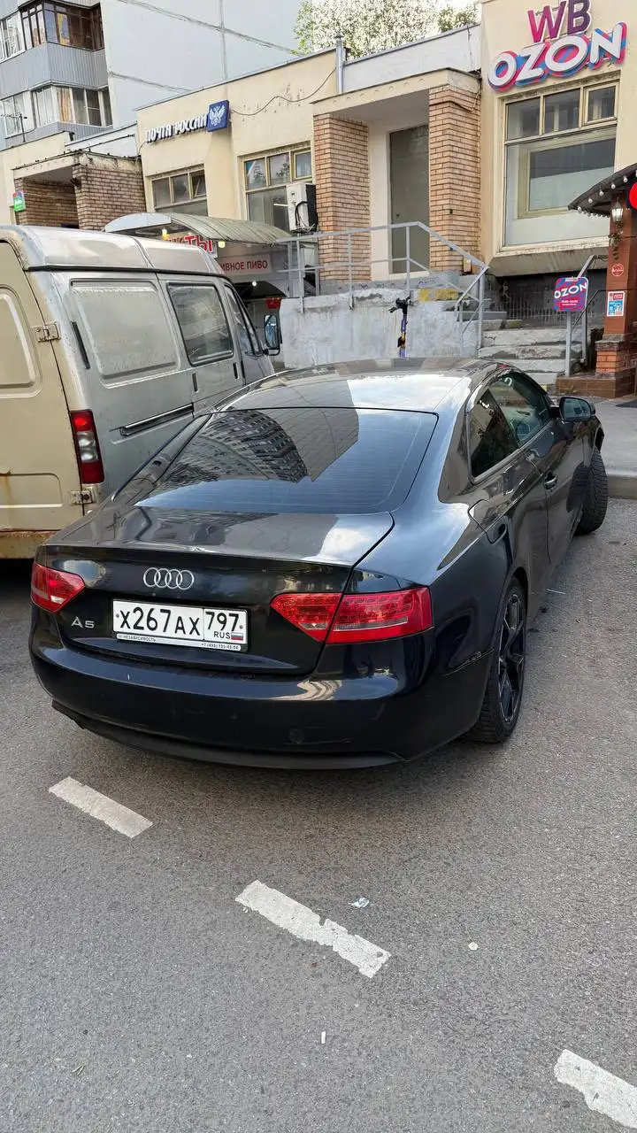 Audi A5 2010 - Авто в Москва