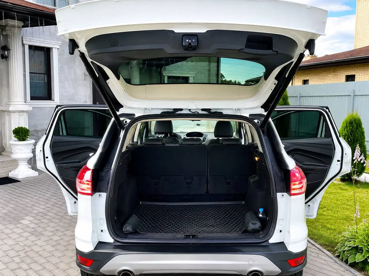 Ford Kuga Titanium 2015 - Легковые автомобили (Авто) в Чехов