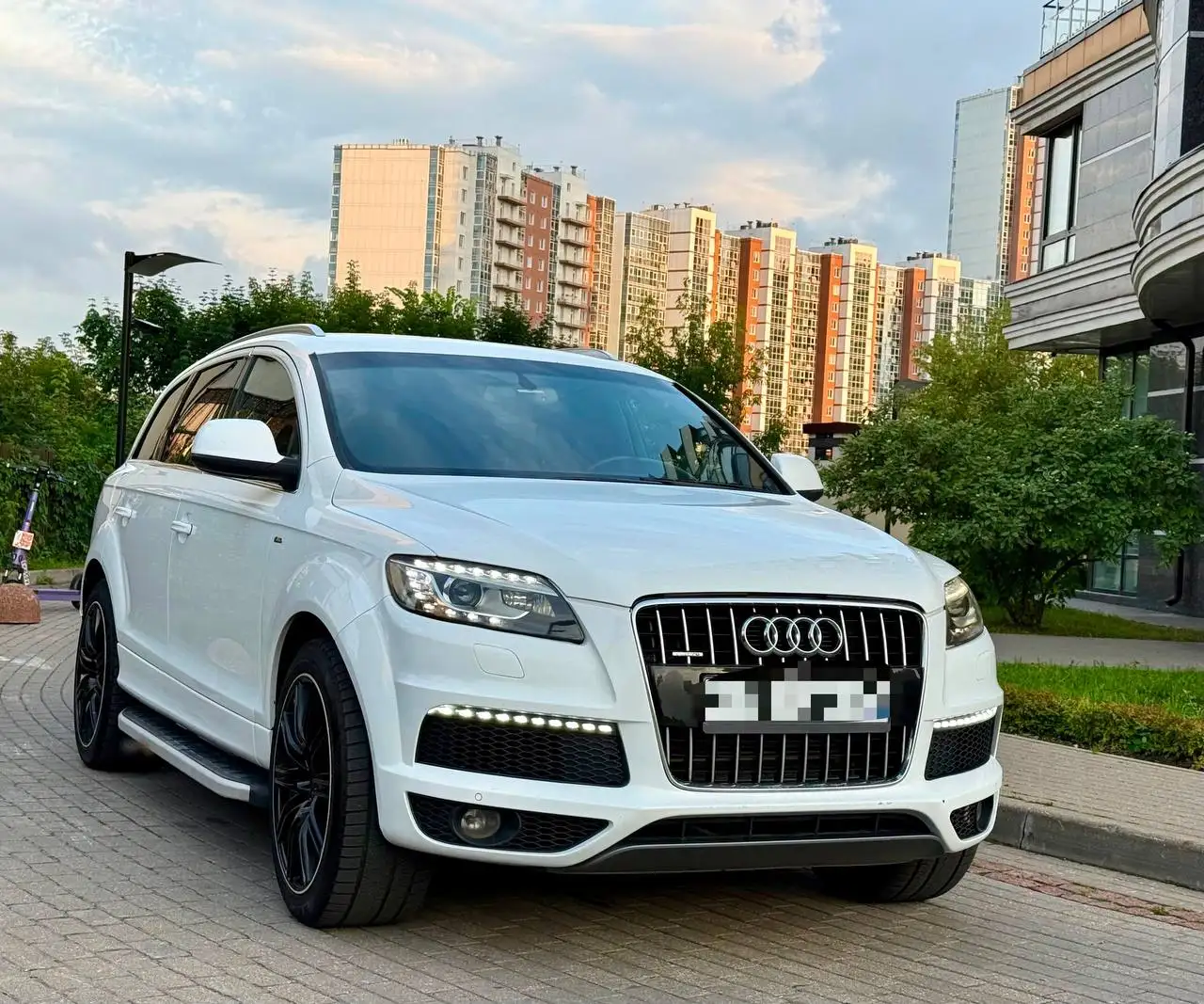 AUDI Q7 2009 4.2 V8 - Легковые автомобили (Авто) в Москва