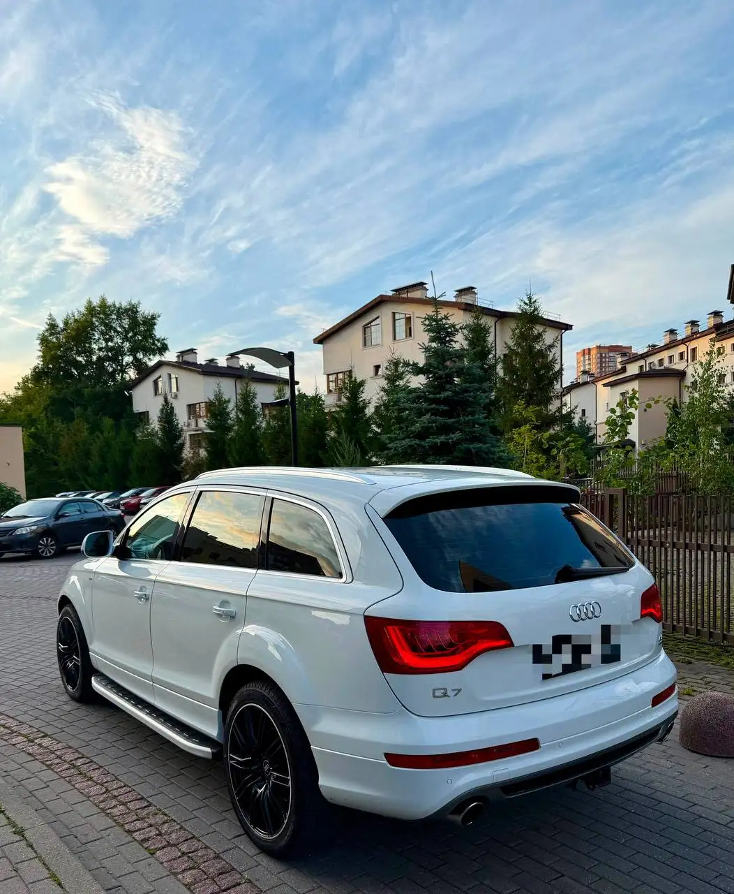 AUDI Q7 2009 4.2 V8 - Легковые автомобили (Авто) в Москва