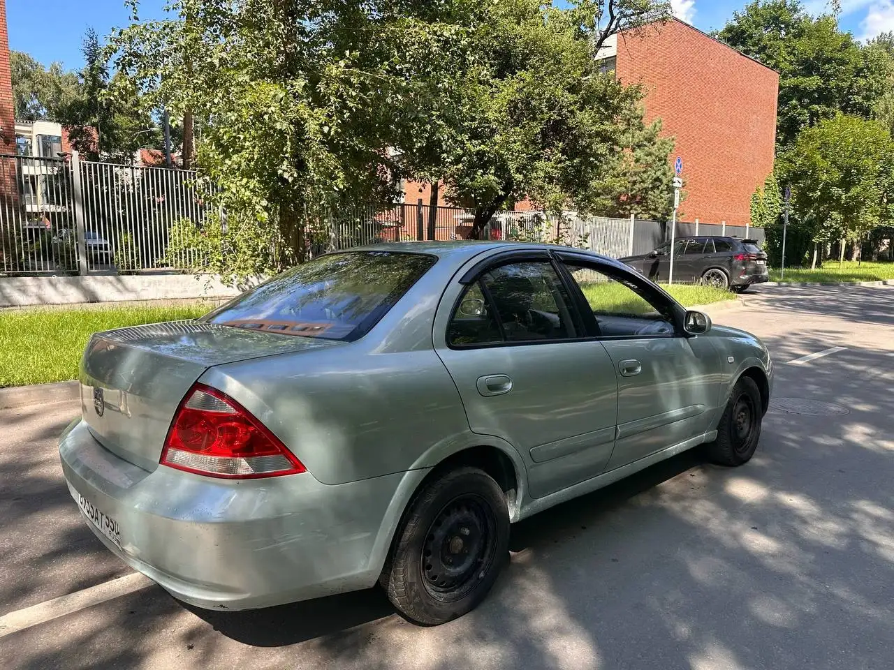 Nissan Almera автомат с кондиционером - Легковые автомобили (Авто) в Химки