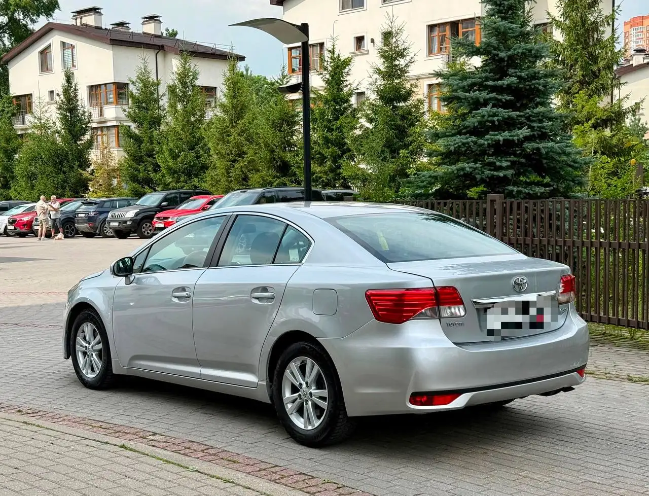 Toyota Avensis 2012 1.8 механика - Легковые автомобили (Авто) в Москва