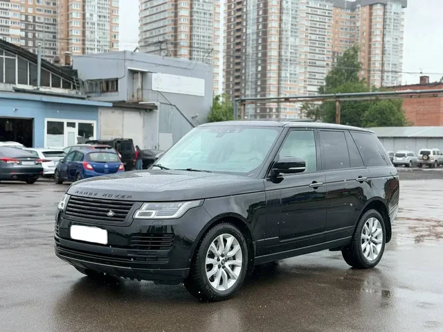 Range Rover 2018 4.4 дизель, полный ход, жирная комплектация, 200 пробег - Грузовики в Санкт-Петербург