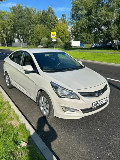 Продам Хендай Солярис 2014 - Легковые автомобили в Москва