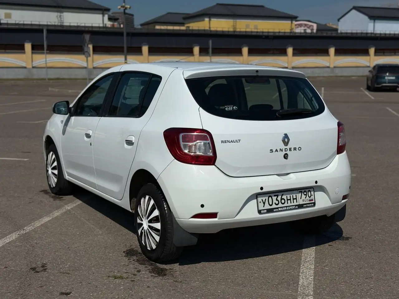 Renault Sandero 2018 с пробегом 60,000 км - Б/у автомобили (Авто) в Москва