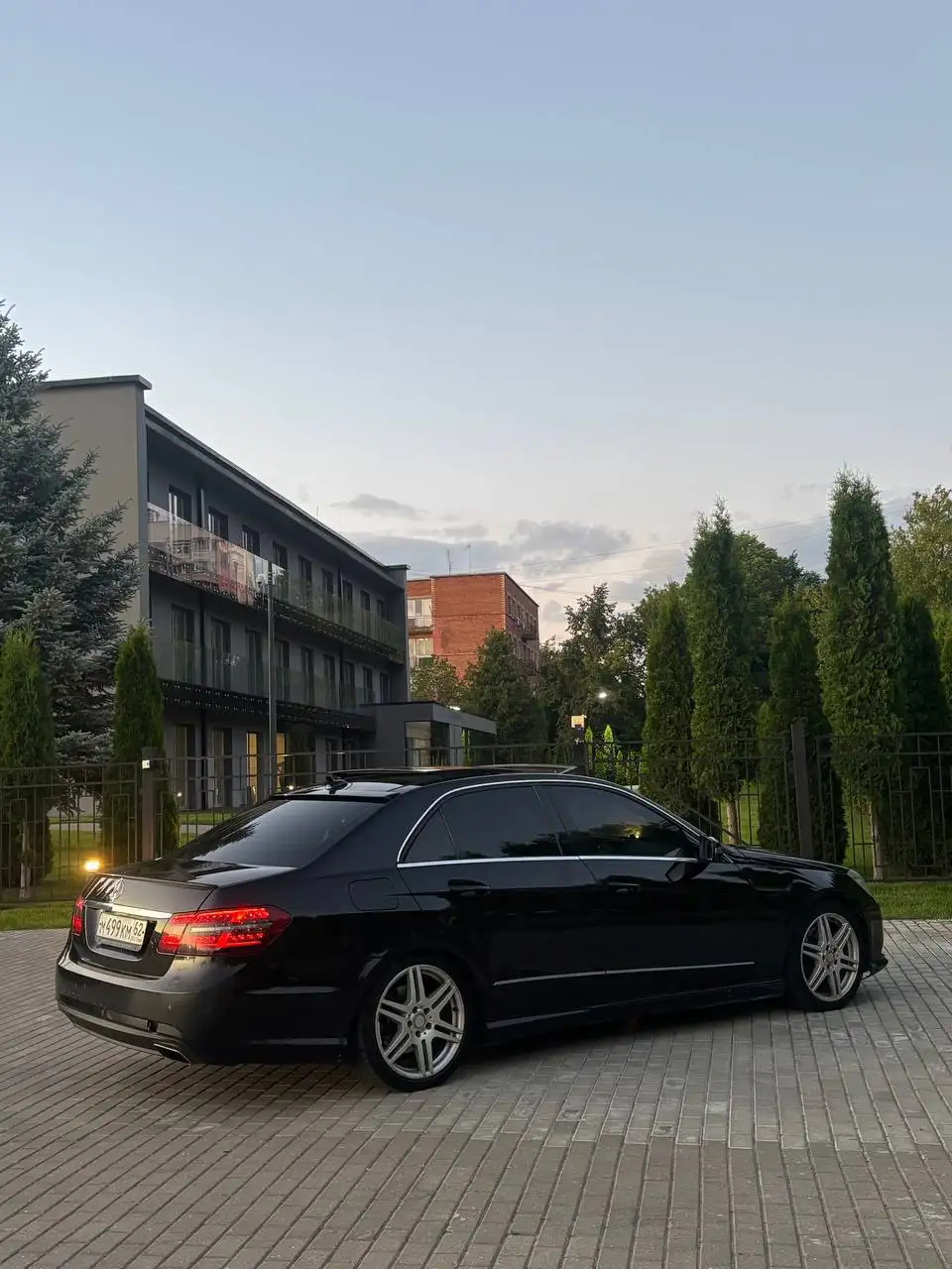 Mercedes E Class 2012, 1.8, АКПП - Легковые автомобили (Авто) в Москва