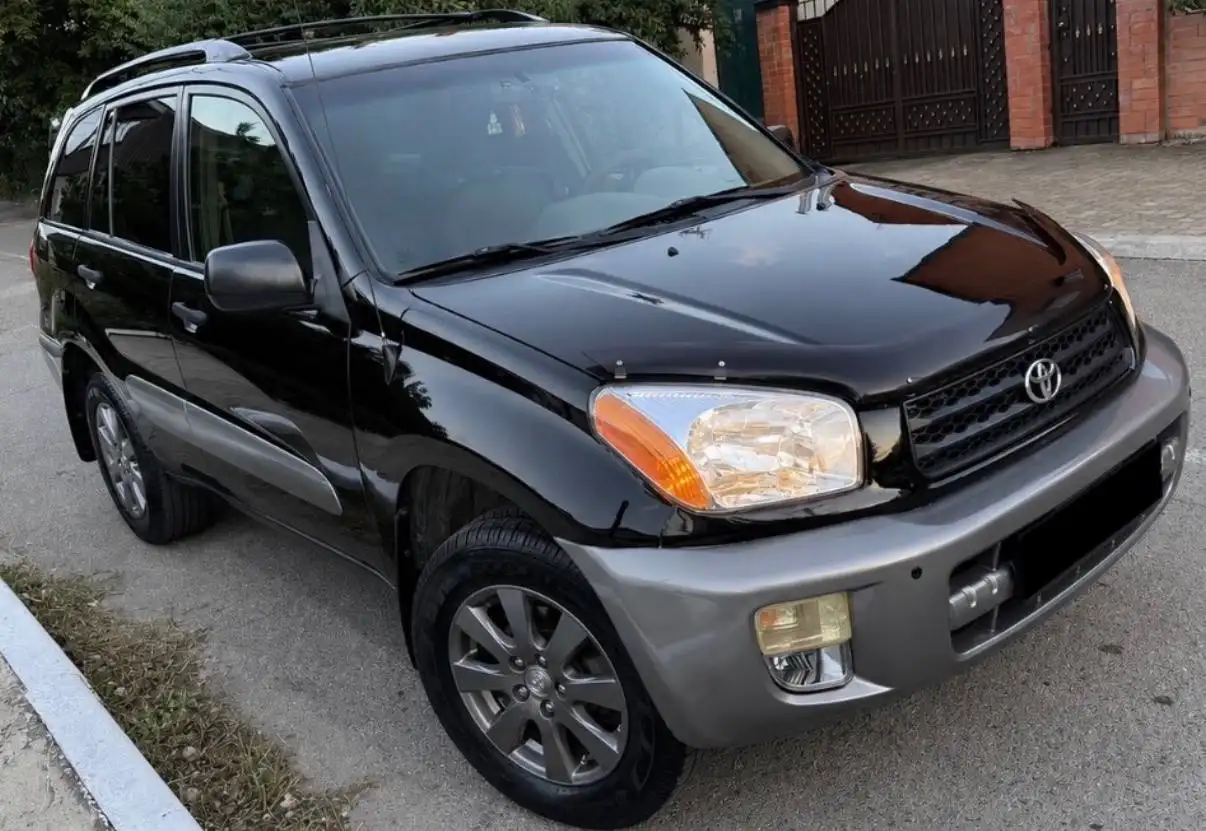 Toyota RAV4 2002 год, 2.0 бензин, пробег 225 тыс. - Авто в Москва