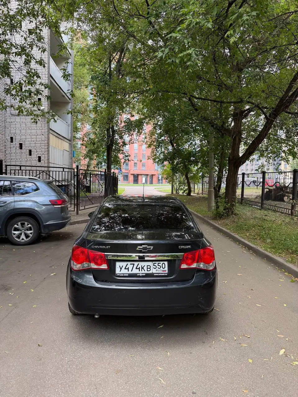 Chevrolet CRUZE 2012, 1.6 АКПП, 220000 км - Легковые автомобили (Авто) в Москва