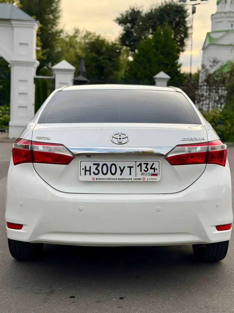 Тойота Королла 2013, 1.6, вариатор - Легковые автомобили (Авто) в Москва