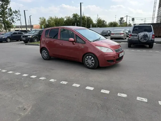 Mitsubishi COLT 2005 - Lexus Land Cruiser 200 в Москва