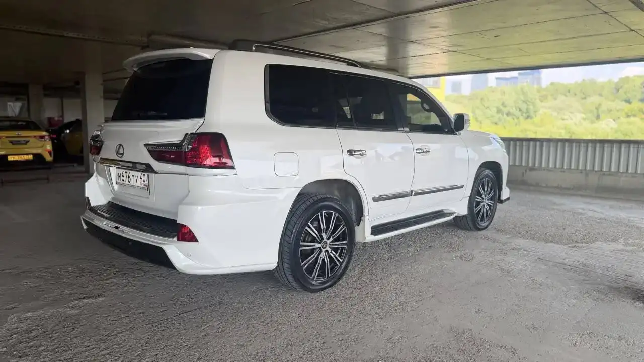 Lexus LX570 2013, 5.7, АКПП, 190000 км - Авто в Москва