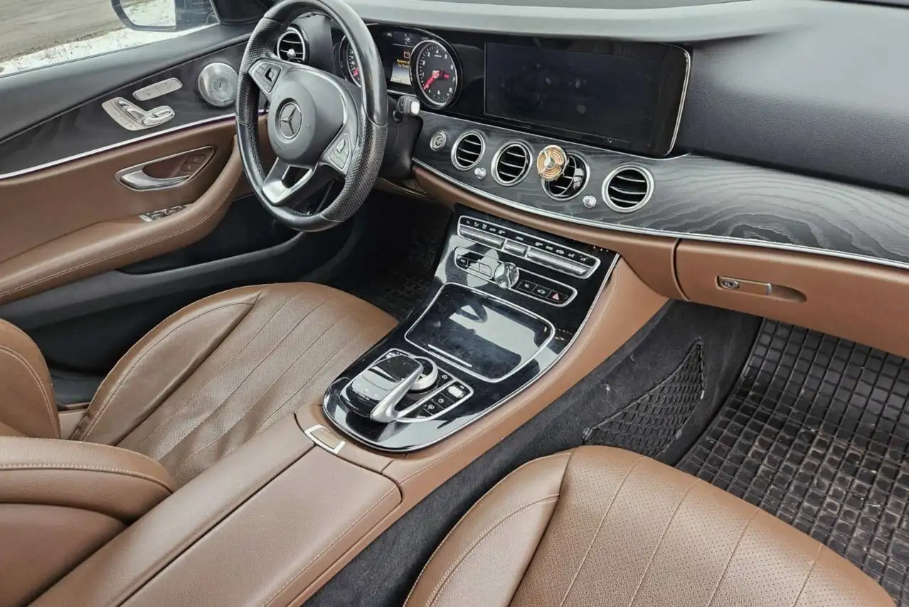 Продажа Mercedes E-Class 2016 года - Авто в Орск