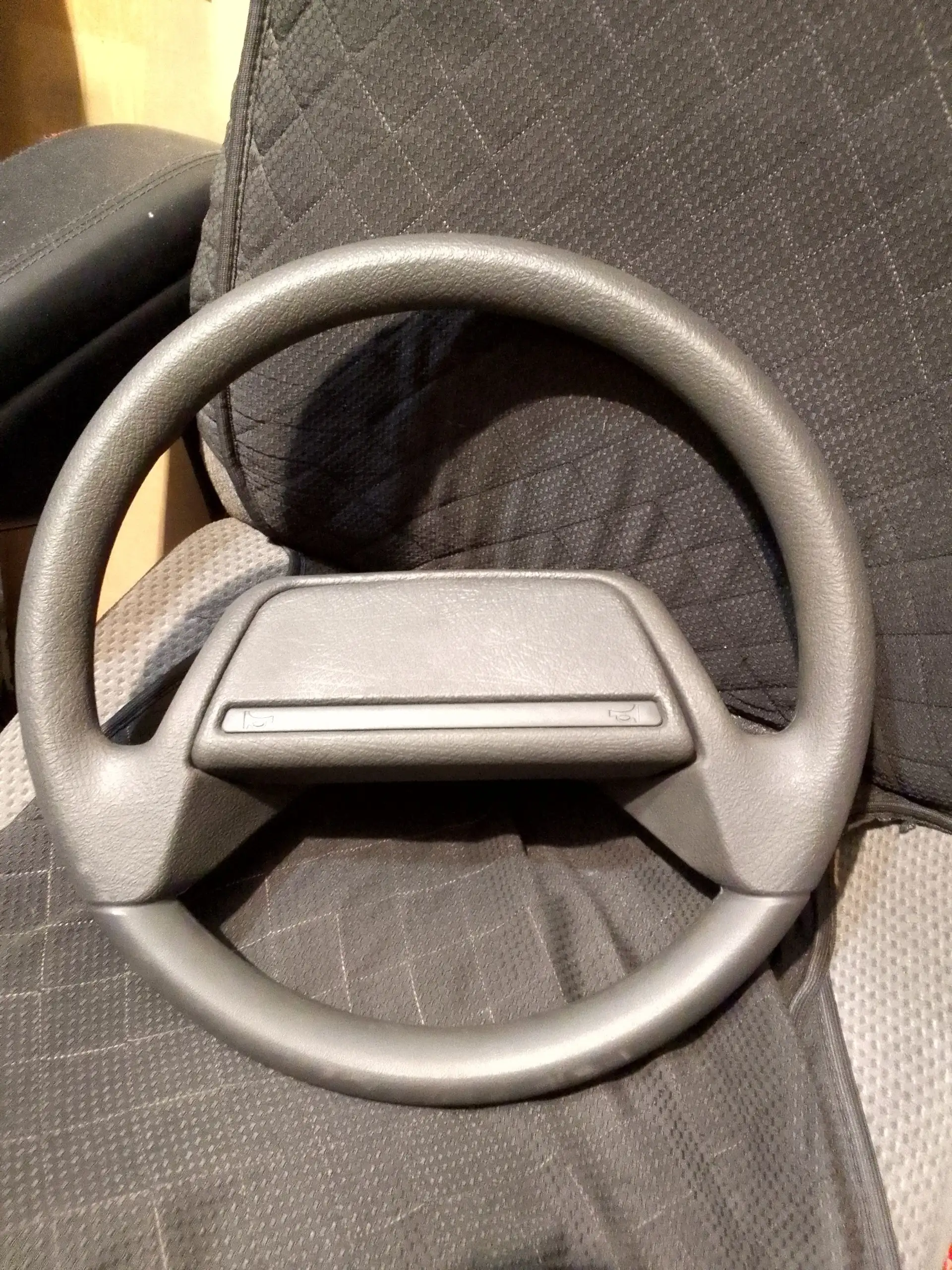 Продам рули для автомобилей - Рулевое управление (Запчасти) в Орск