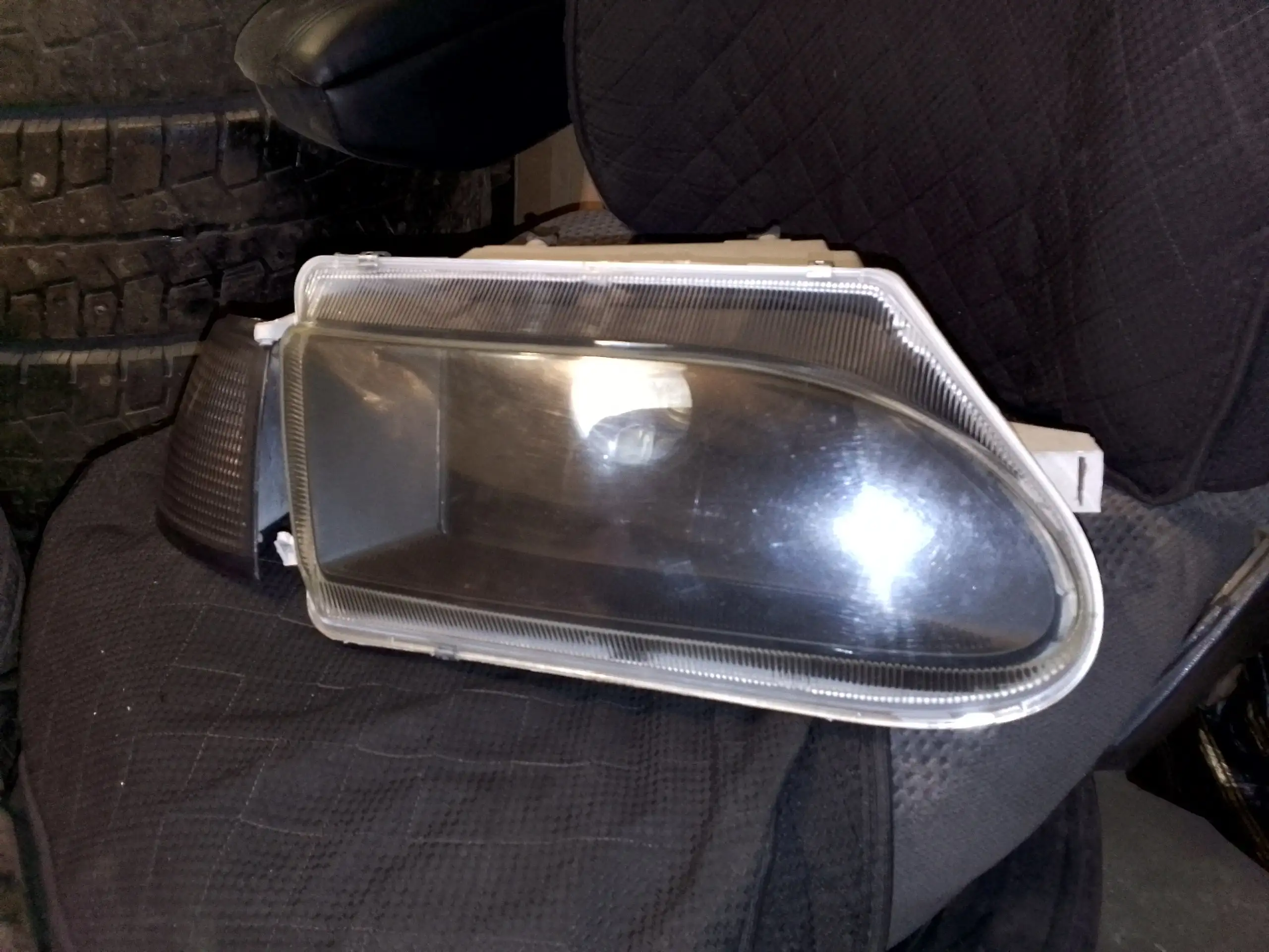 Продажа оптики на ВАЗ 2104 - Автооптика (Запчасти) в Орск