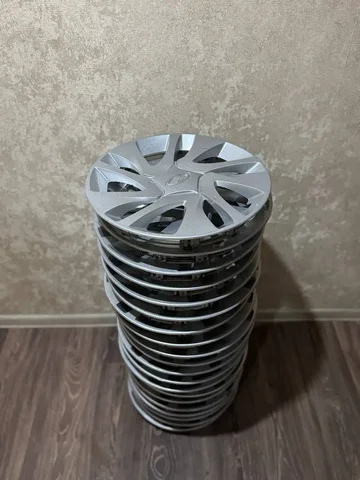 Продам колпаки Гранта R14 - Грузовики в Орск