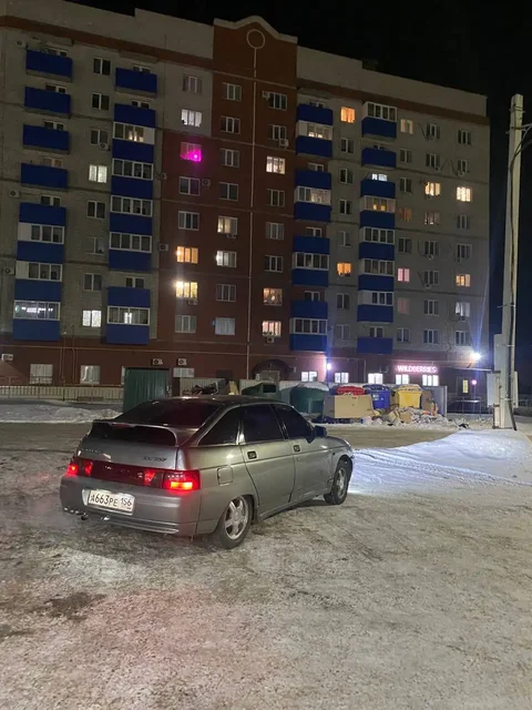 Авто: ВАЗ 2105 с заводскими дном и порогами - Легковые автомобили в Орск