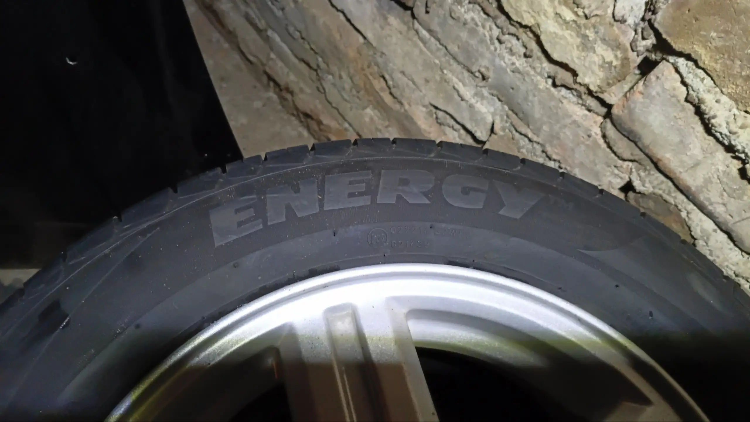 Продажа заводских торусов R14 с Приоры - Запчасти (Авто) в Орск