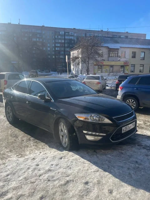 Обмен автомобиля 2011 года, 4 хозяина, жирная комплектация - Рули в Орск