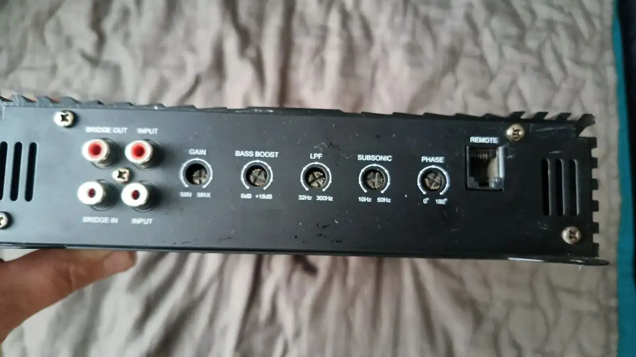 Продам саб с моноблоком - Аудиотехника (Электроника) в Орск