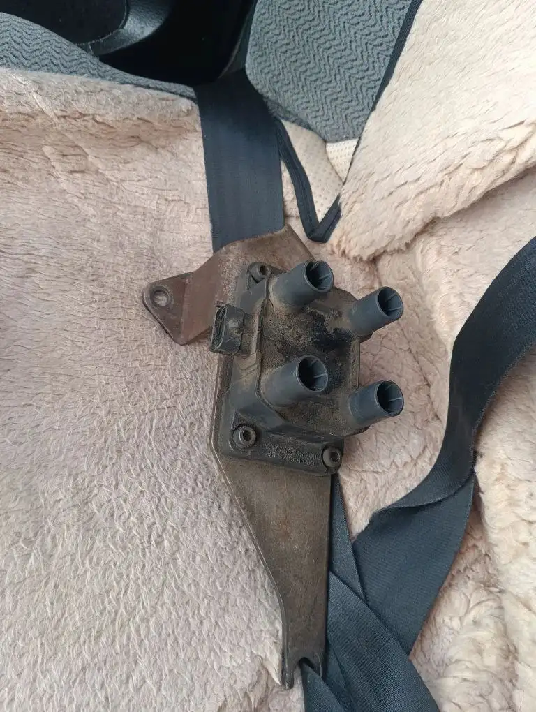 Продам движок и КПП с ВАЗ 2115 - Автозапчасти (Запчасти) в Орск