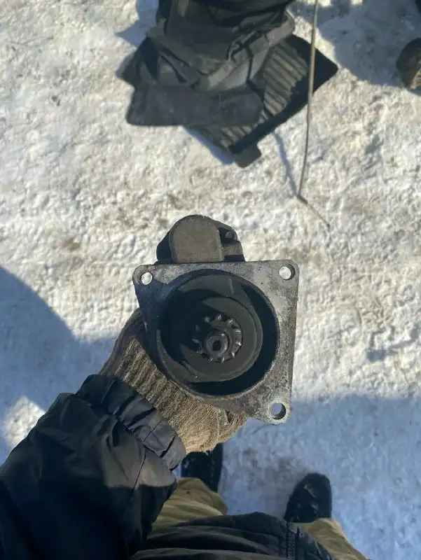 Продам движок и КПП с ВАЗ 2115 - Автозапчасти (Запчасти) в Орск