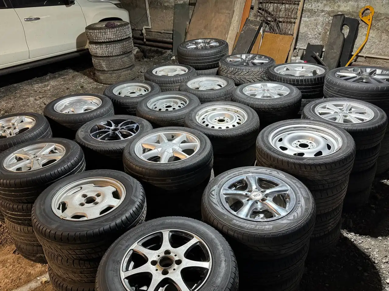 Продам/Куплю комплекты в Орске - Комплекты (Авто) в Орск