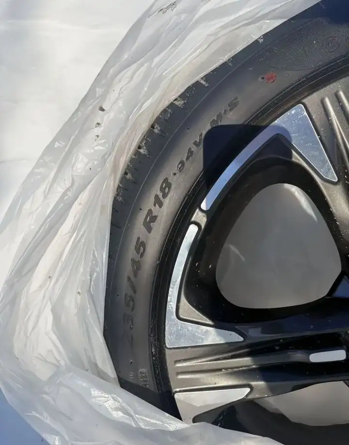 Колеса на KIA K5 R18 235/45 - Запчасти (Авто) в Орск