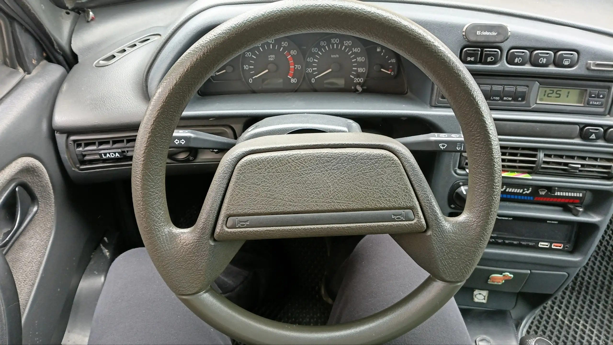 Продажа или обмен руля автомобиля - Рулевое управление (Запчасти) в Орск