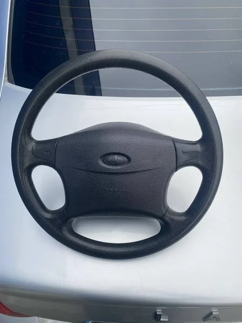 Продам руль от Приоры с подушкой и консолью - Запчасти для бытовой техники в Орск