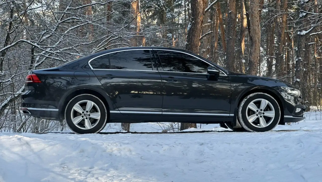 Продам Volkswagen Passat 2021 B8 (FL) 2.0 TSI 7-DSG - Авто в Орск