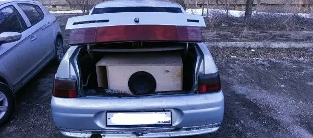 Продам ВАЗ 2110 2000 года с музыкой и сабом - Легковые автомобили (Авто) в Орск
