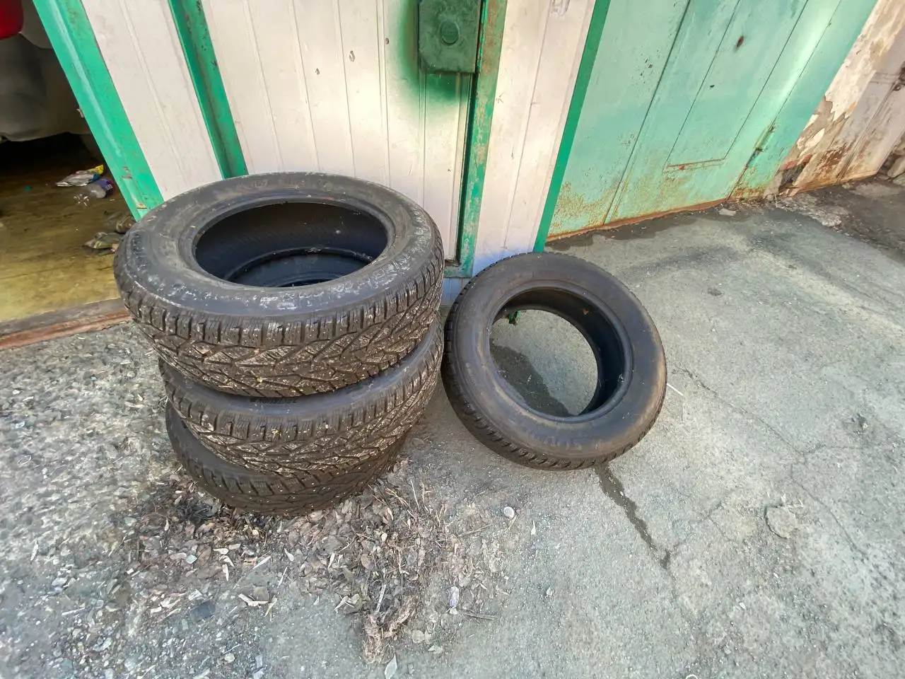 Отдам 1000 рублей за комплект сегодня - Авто в Орск