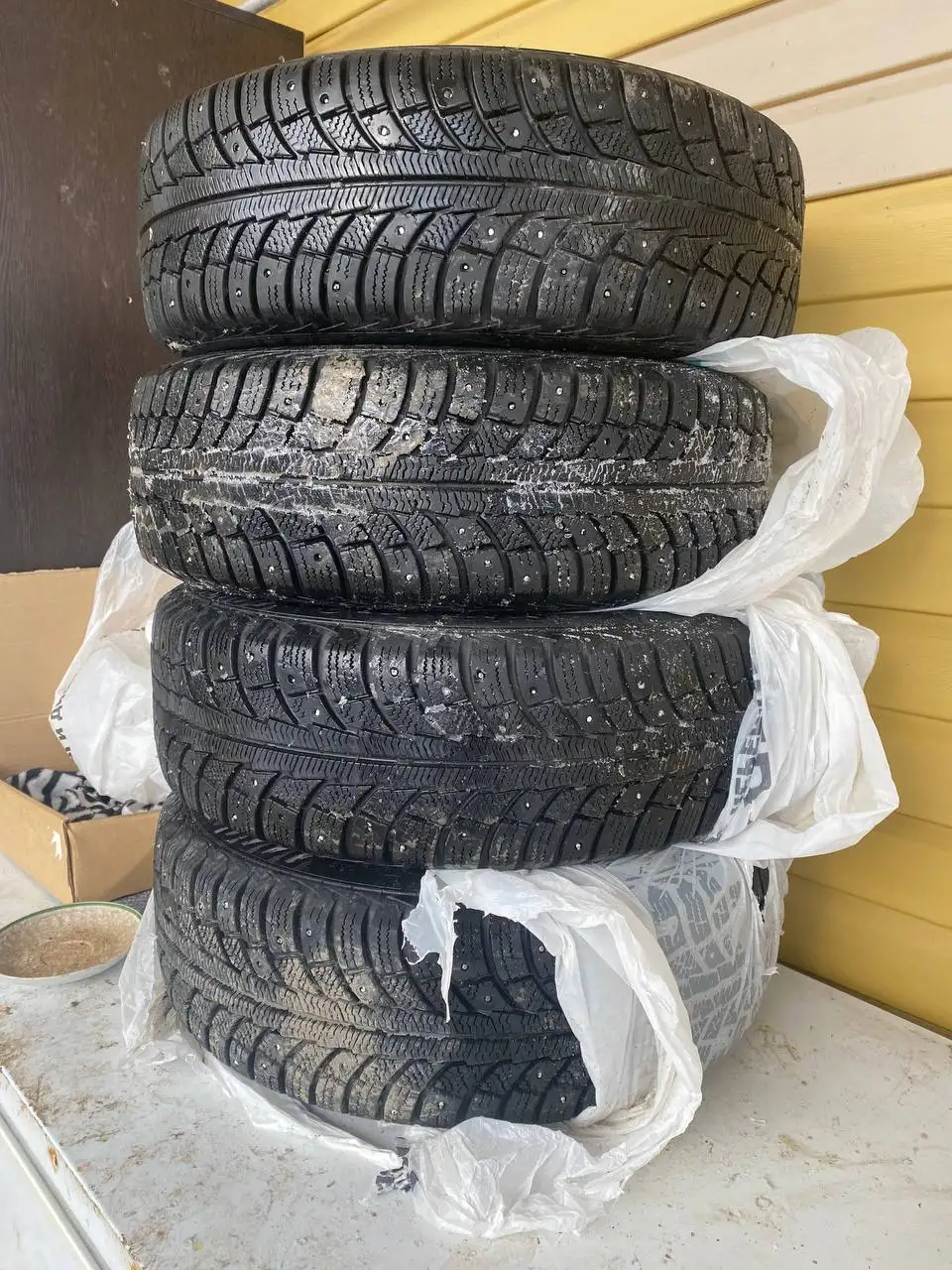 Колеса Лето-Зима 14 радиус - Шины и диски (Авто) в Орск