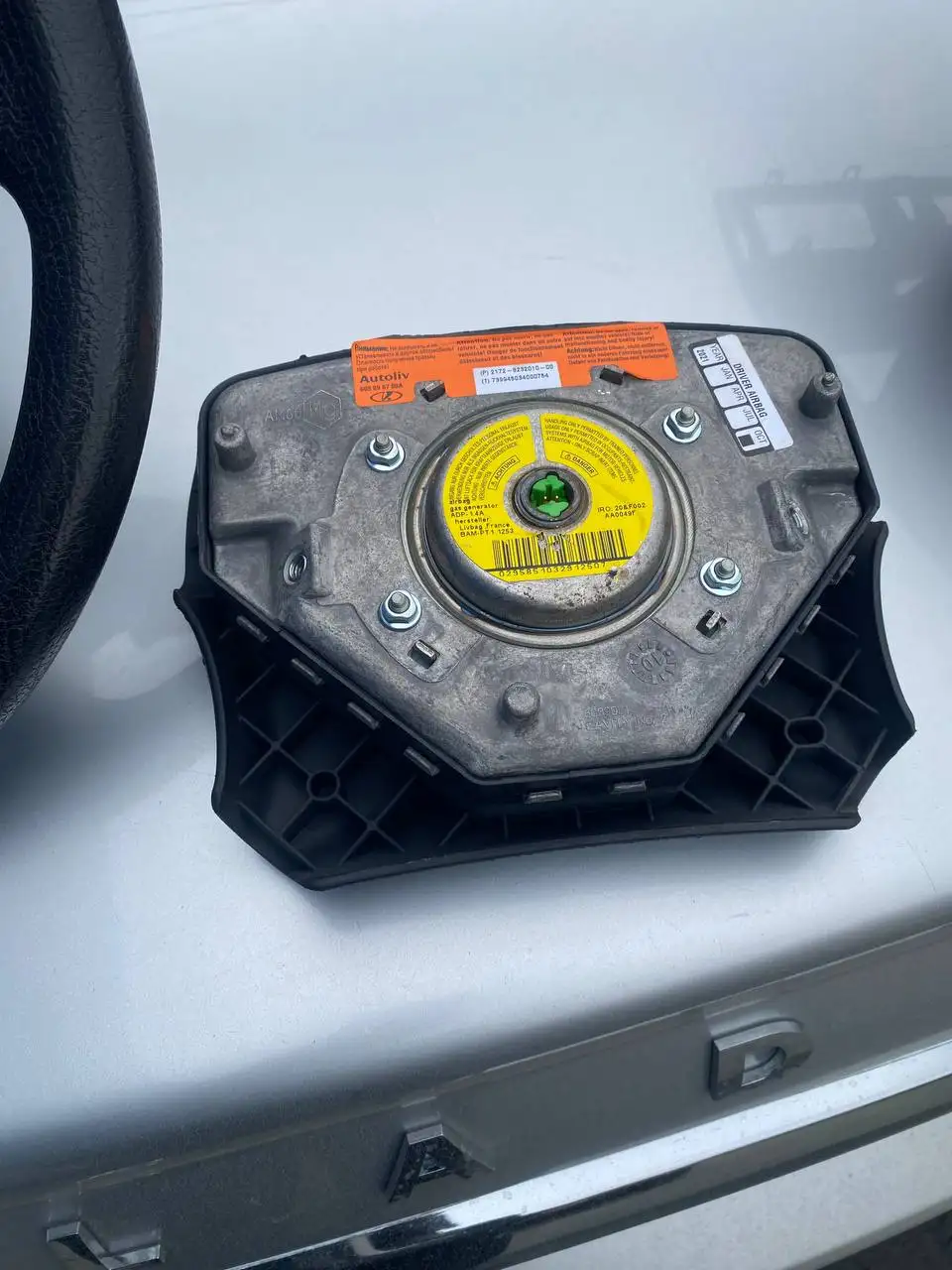 Руль 1к консоль 500 черная - Запчасти (Авто) в Орск