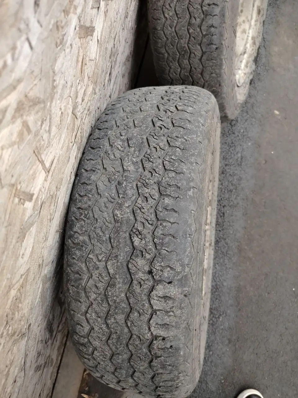 Продажа шин 175/70/R13 - Шины и диски (Запчасти) в Орск