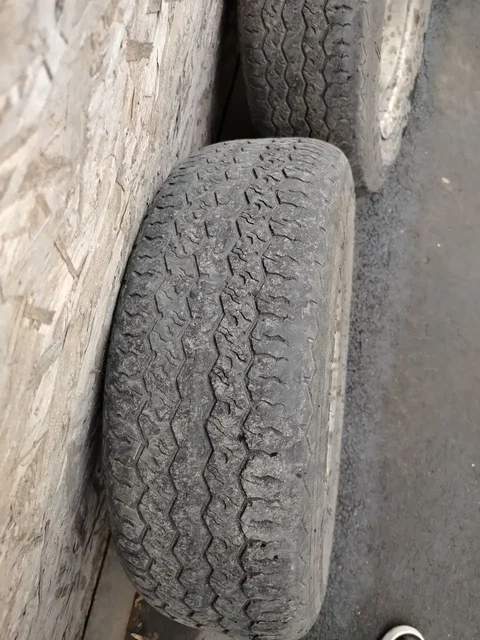 Продажа шин 175/70/R13 - Кузовные детали в Орск