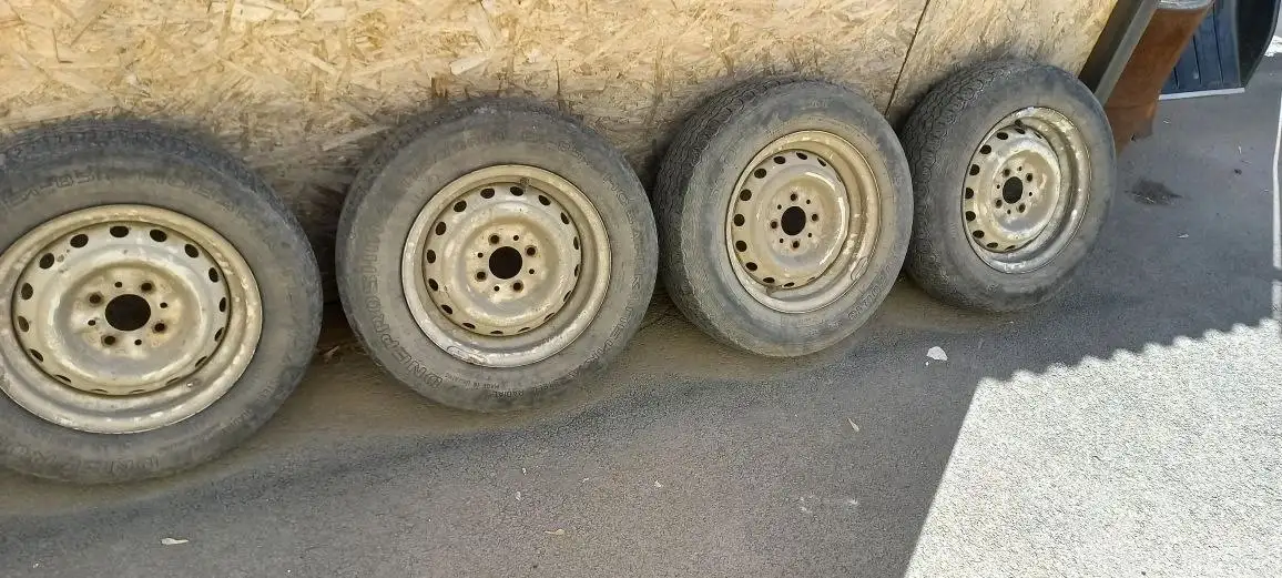 Продажа шин 175/70/R13 - Шины и диски (Запчасти) в Орск