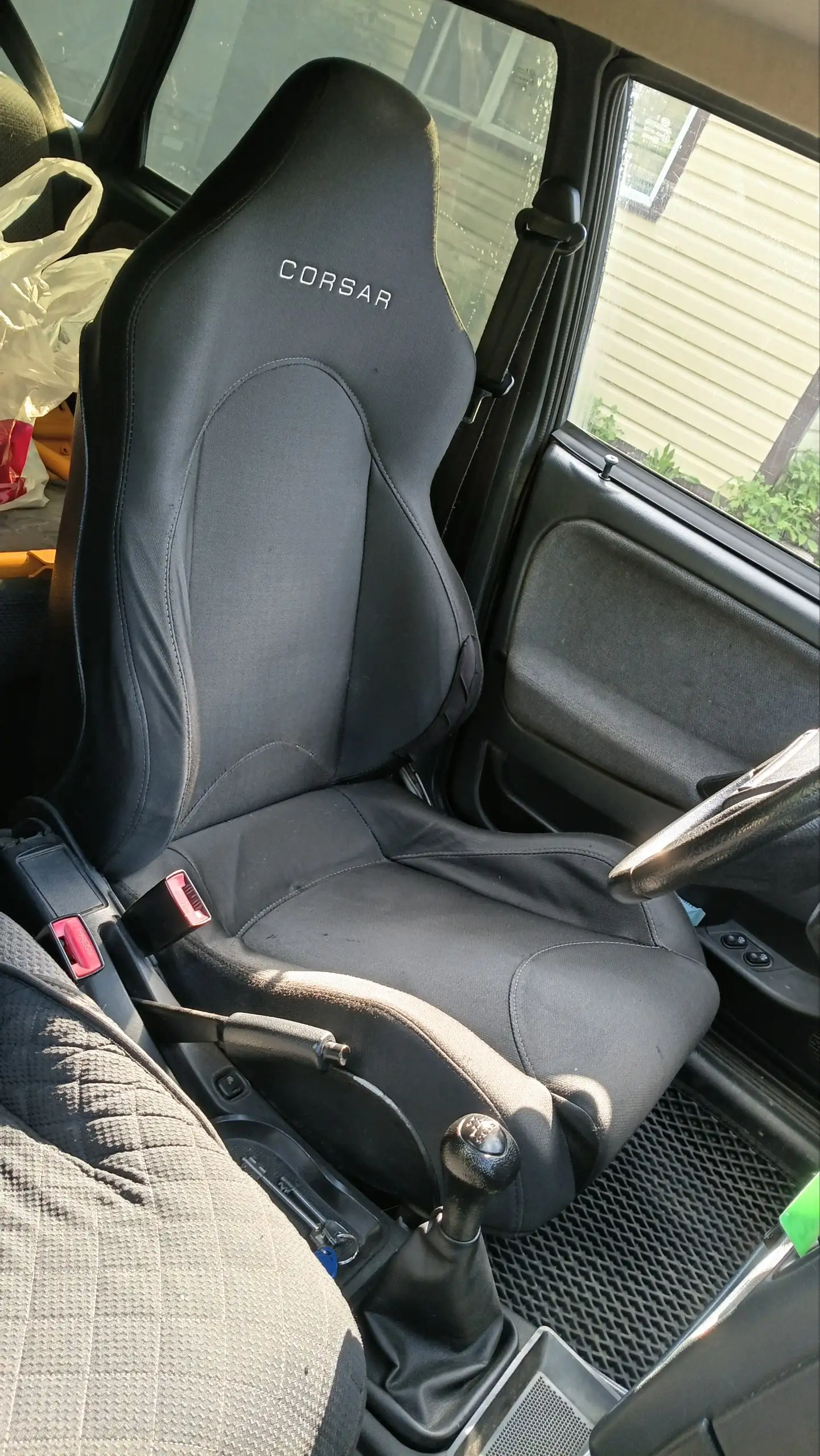 Продам полуковш водительский на 2109/2114 - Сиденья (Авто) в Орск