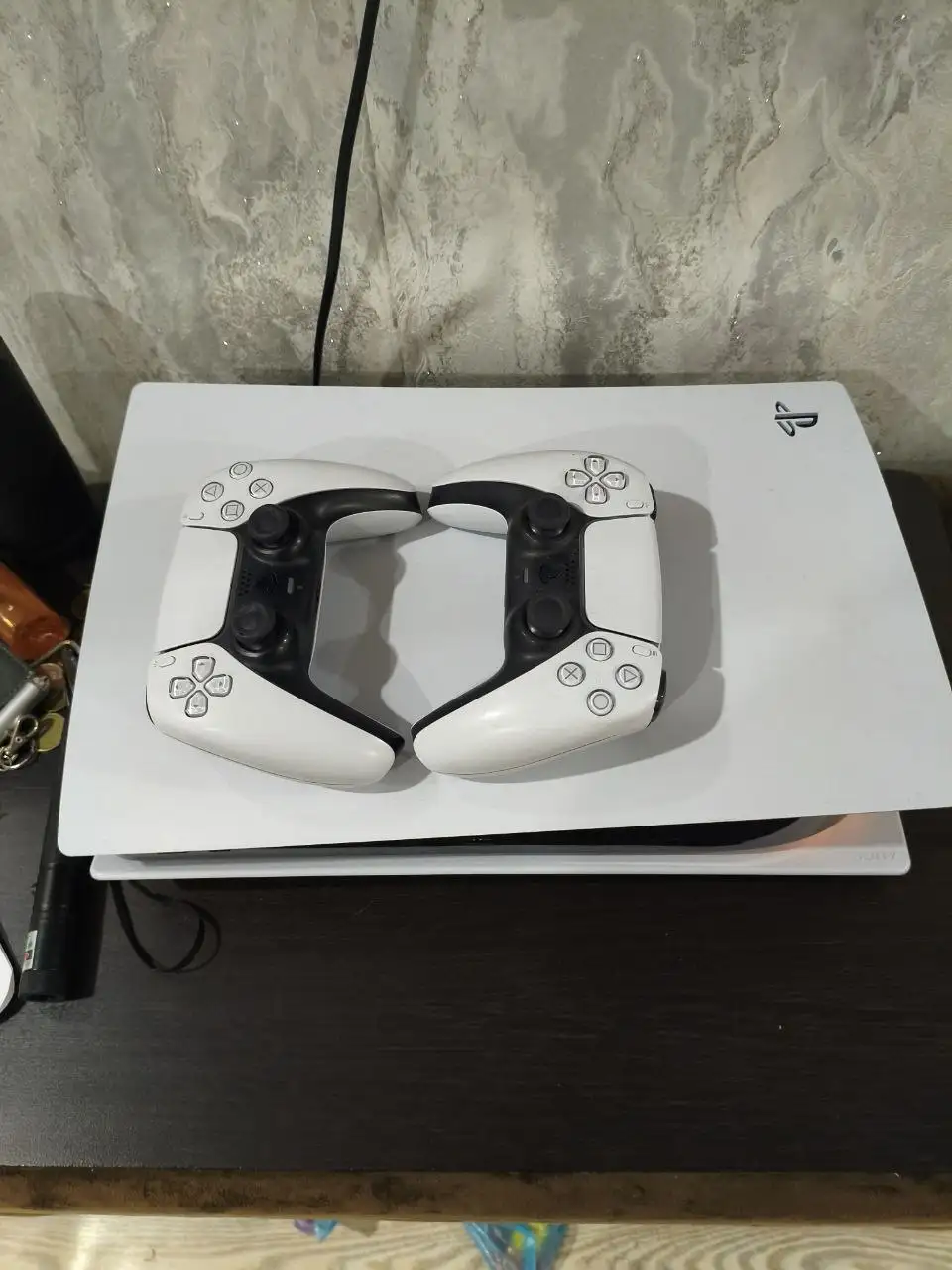 Продам PS5 с играми и подпиской EA - Игровые приставки (Электроника) в Орск