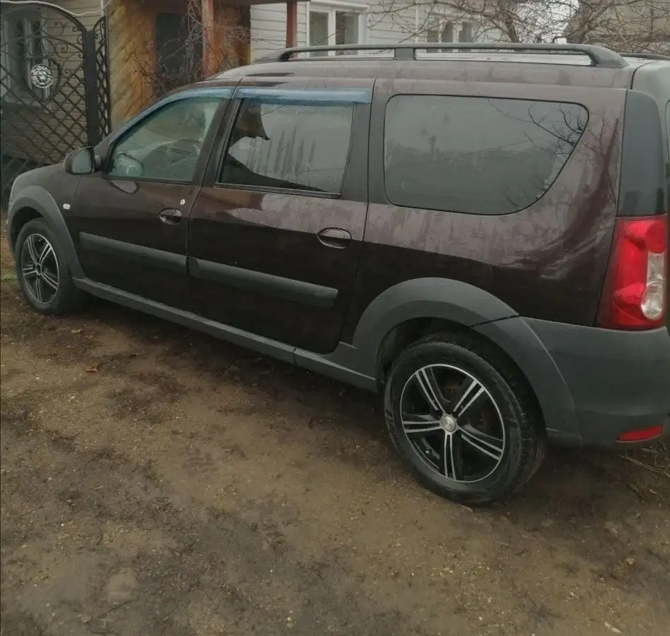 Продам Lada Largus Cross 2017 - Легковые автомобили (Авто) в Орск
