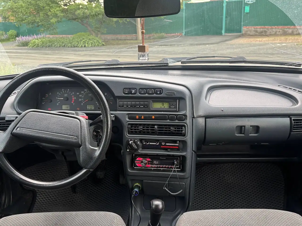 Продажа автомобиля 2011 года - Легковые автомобили (Авто) в Орск