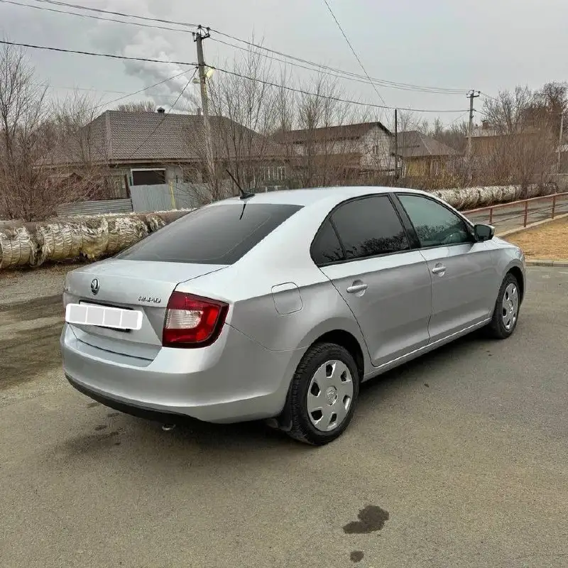 Продажа Skoda Rapid 2018 - Легковые автомобили (Авто) в Орск