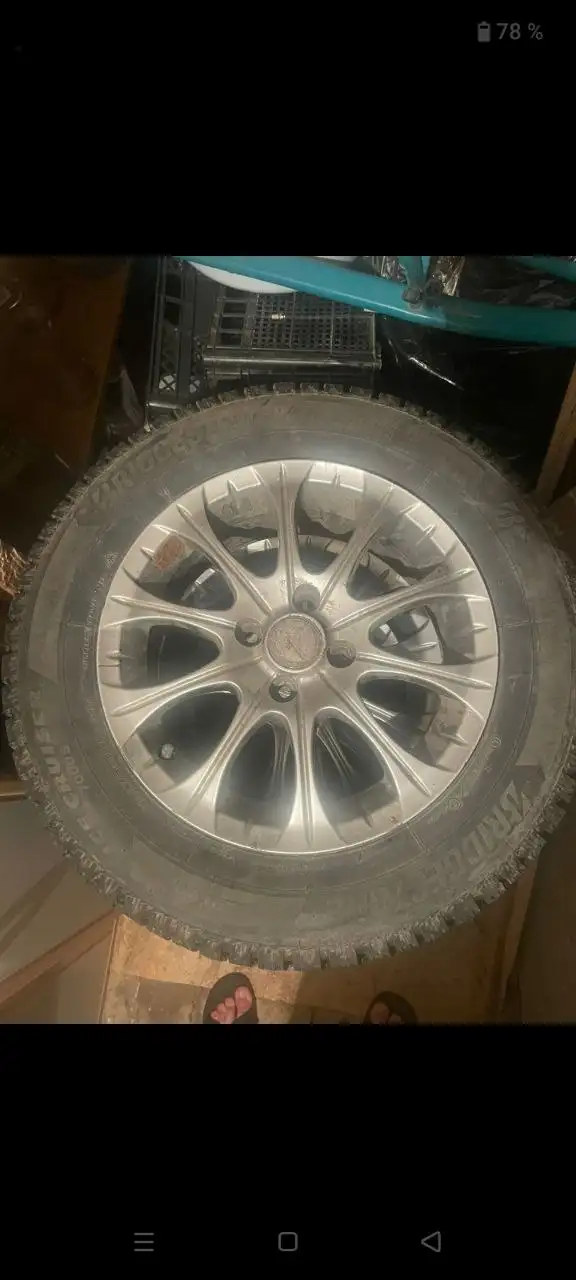 Шины Bridgestone 195/65R15 - Автошины и диски (Авто) в Орск