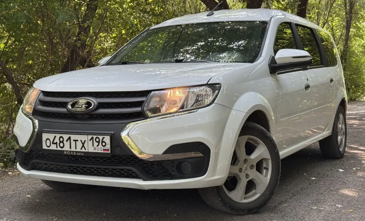 Продажа LADA LARGUS - Легковые автомобили (Авто) в Новотроицк