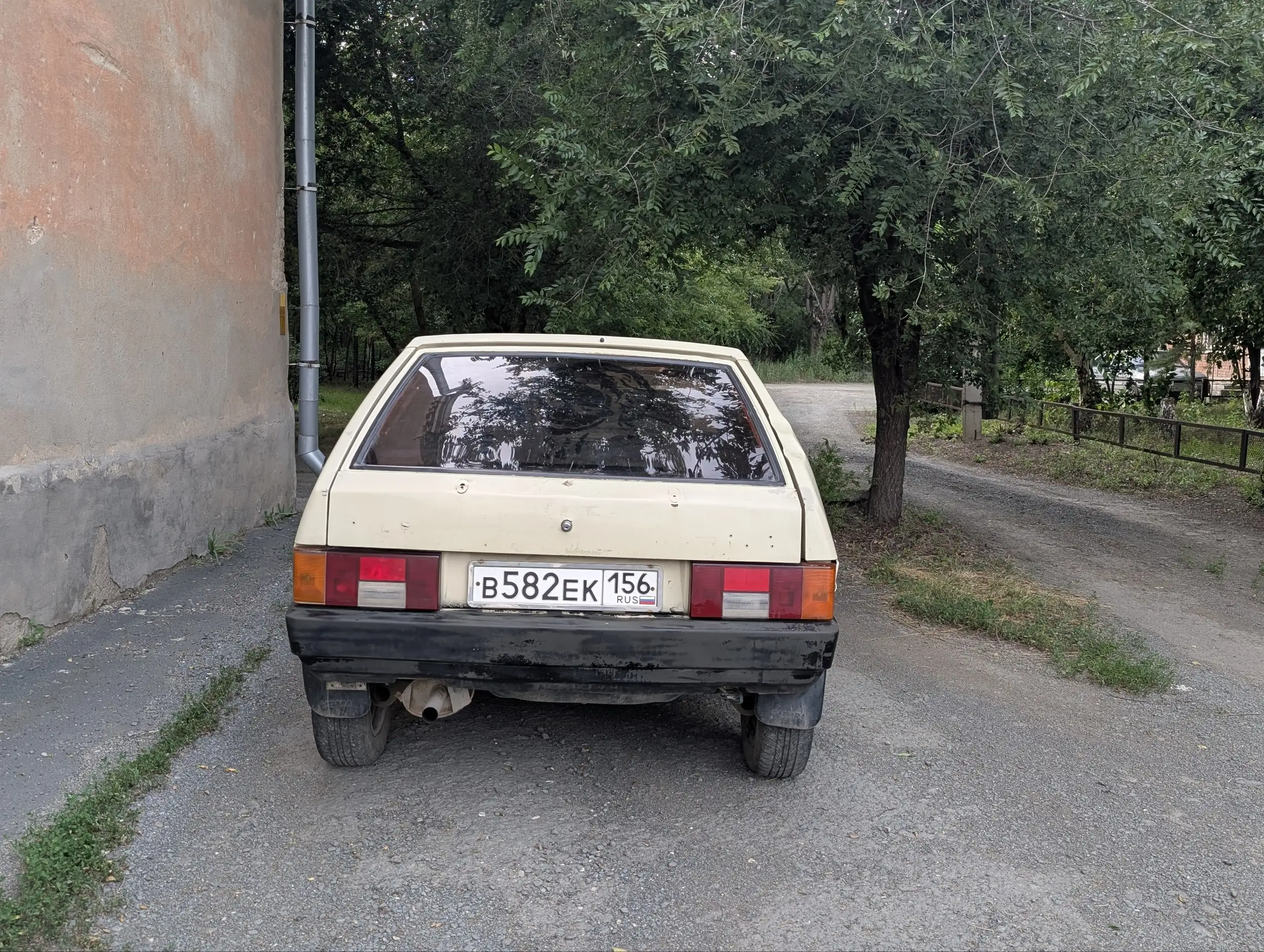Lada Priora на ходу - Легковые автомобили (Авто) в Орск