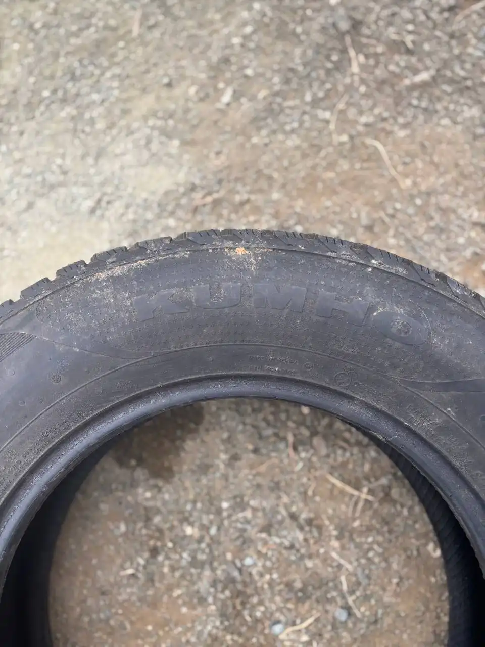 Продажа зимних шин R16 215/70