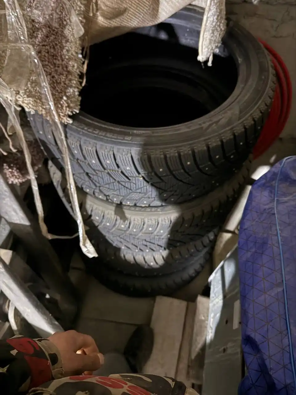 Продам резину на манджарик